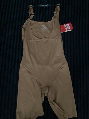 STRM LINE Shape Women's Shaping Romper Medium NWT